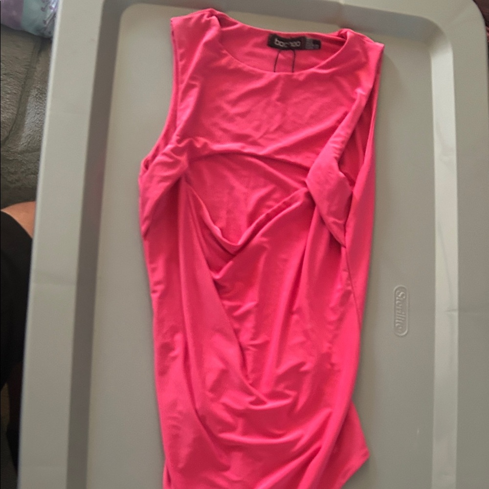 Boohoo Fuchsia Sleeveless Dress